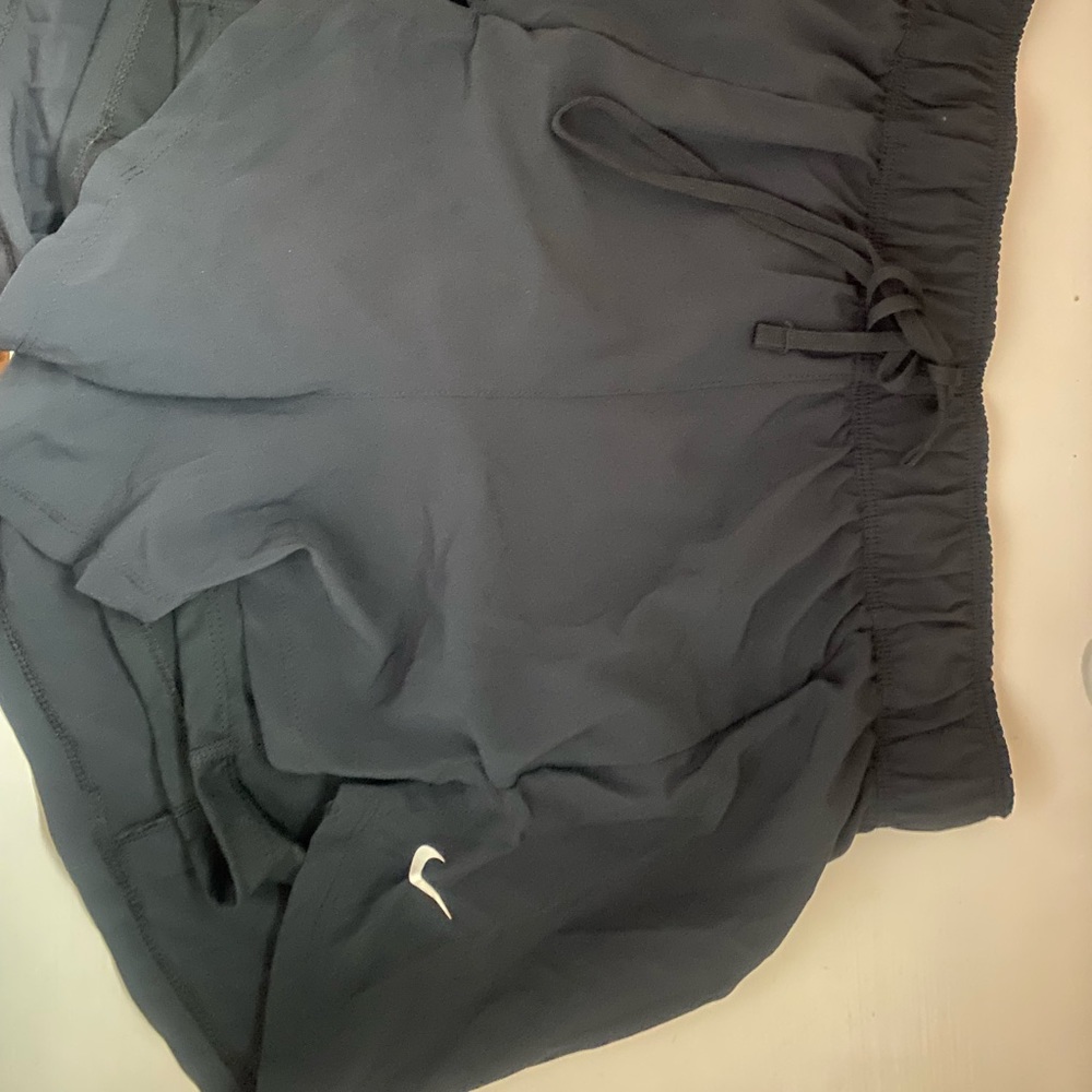 Women’s Nike drawstring shorts with liner